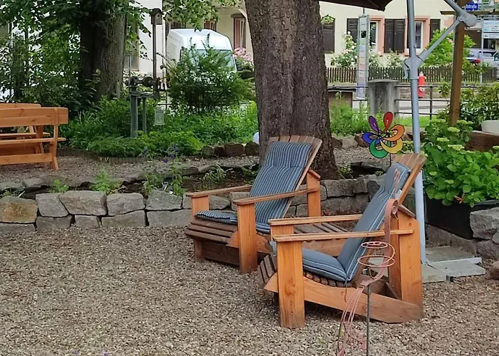 Alojamento de Acomodação e Pequeno-almoço Boutique-hotel Krone Denzlingen