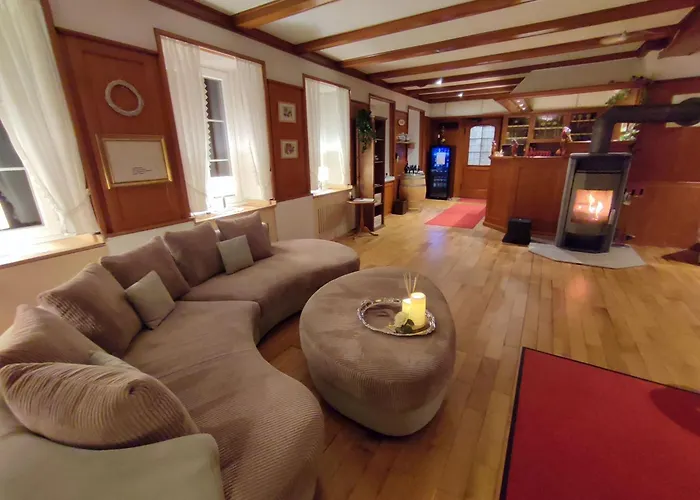 Alojamento de Acomodação e Pequeno-almoço Boutique-hotel Krone Denzlingen